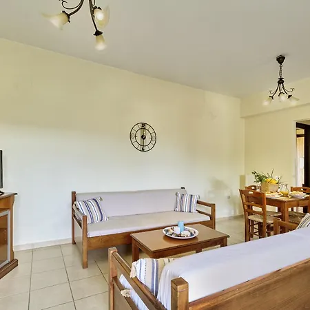 Gereoudis With Sea View & Pool Aparthotel 3*