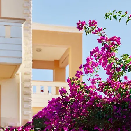 Gereoudis With Sea View & Pool Kolimvarion