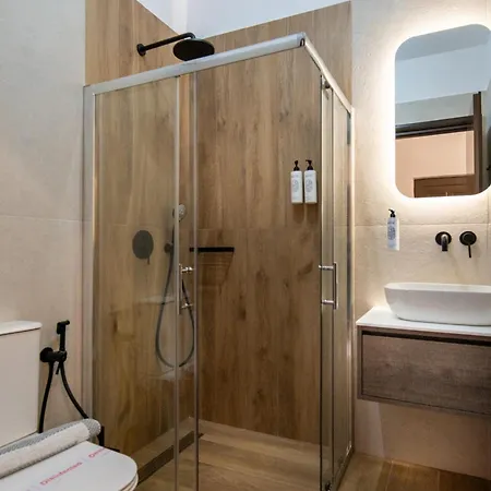 Aparthotel Gereoudis With Sea View & Pool