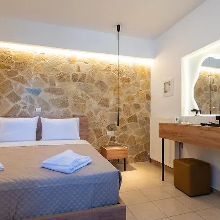 Gereoudis With Sea View & Pool Aparthotel