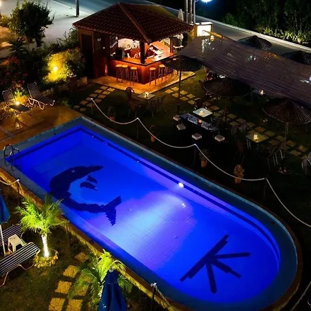 Aparthotel Gereoudis With Sea View & Pool